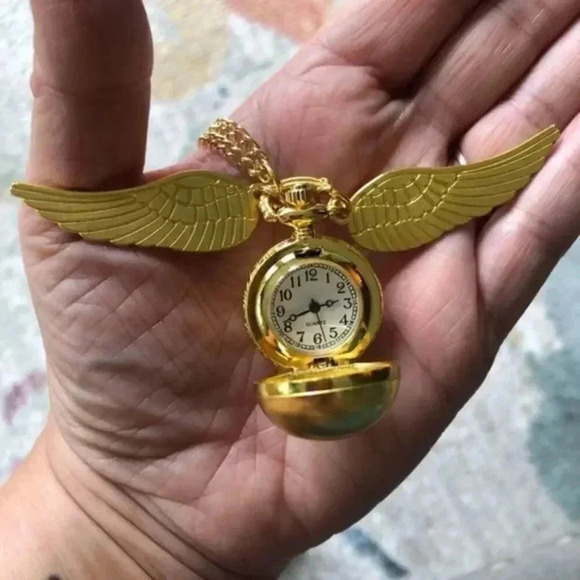 Harry Potter Golden Snitch Watch with Chain NWT - Picture 1 of 5